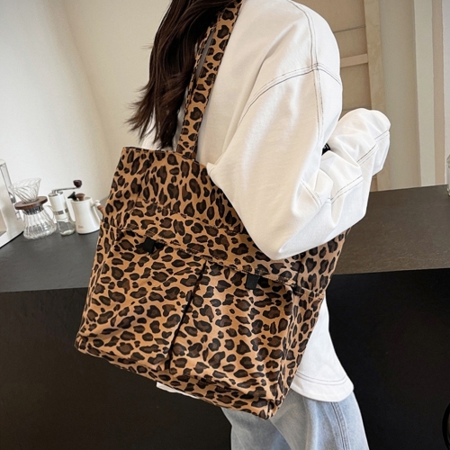 레네 여성 호피 레오파드 포켓 데일리 숄더백 가방 L92266  (숄더백)