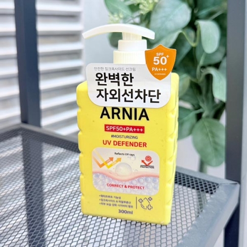 아르니아 UV 디펜더 모이스트 아쿠아 선크림300ml  (바디로션/크림/핸드/풋케어)