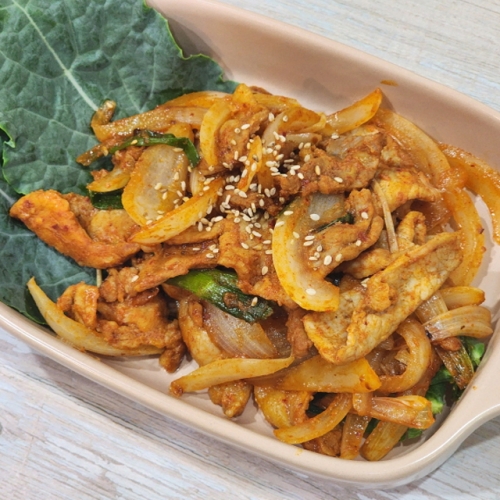 한끼 반찬 한돈 제육볶음 1인분 180g x 1팩  (축산가공식품)