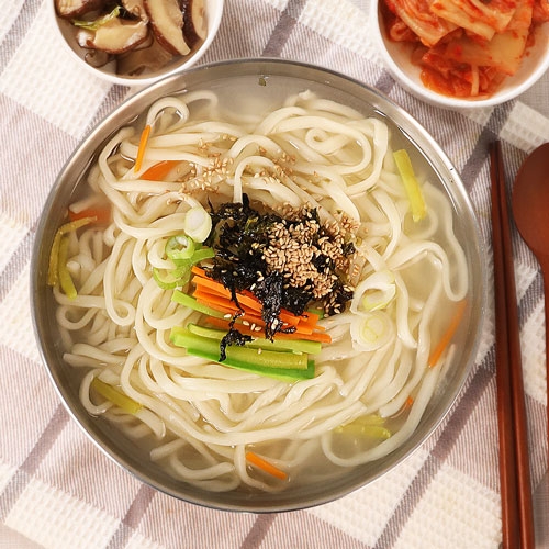 [생면/냉동]홍두깨 칼국수 5인분 세트(칼국수1kg+멸치맛스프5봉)  (만두/국수/스파케티/냉면)