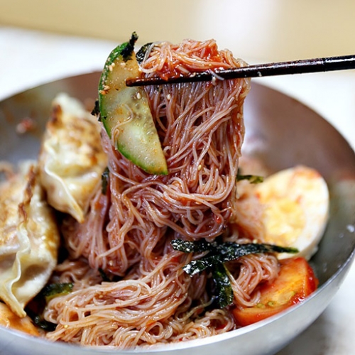 [귀빈정] 명품 함흥냉면10인분 풀셋트 / (반반세트)함흥면2kg+사골육수5개+비빔양념장5개  (만두/국수/스파케티/냉면)